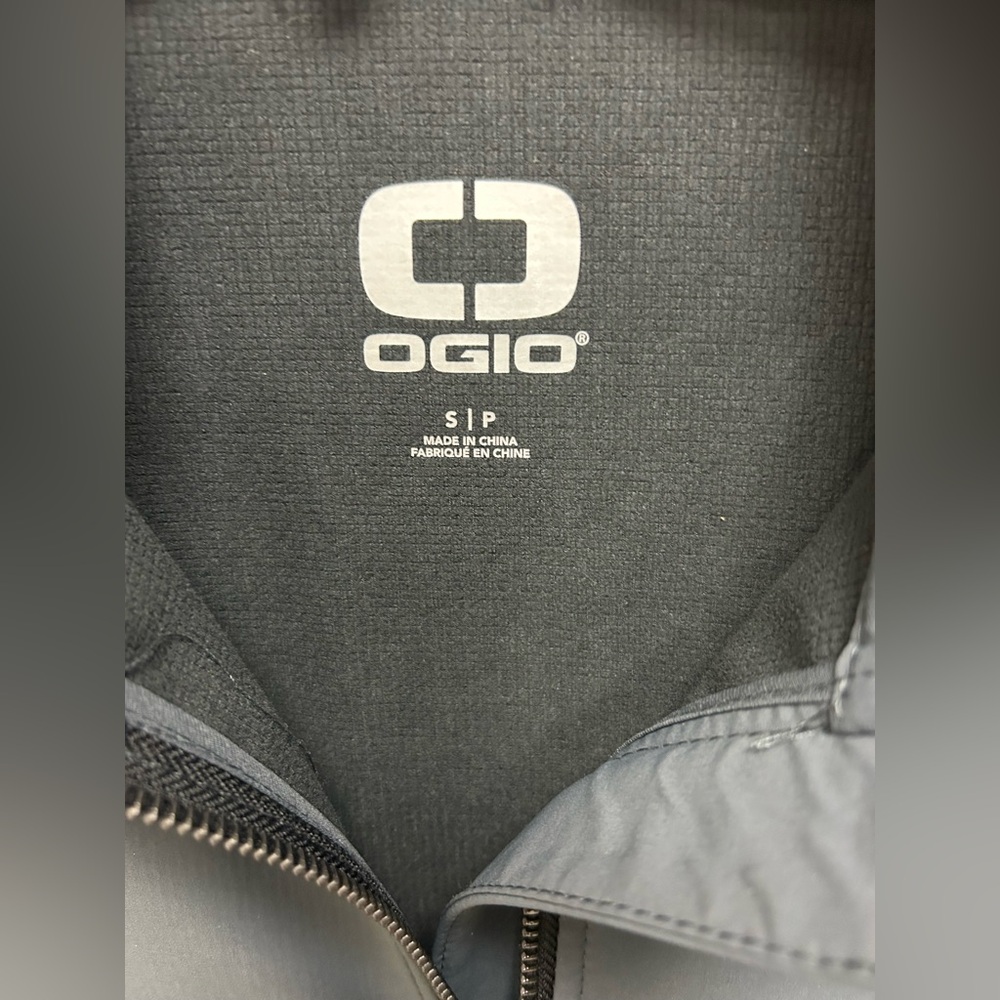 OGIO Commuter Soft Shell Jacket- Mens - Picture 3 of 11